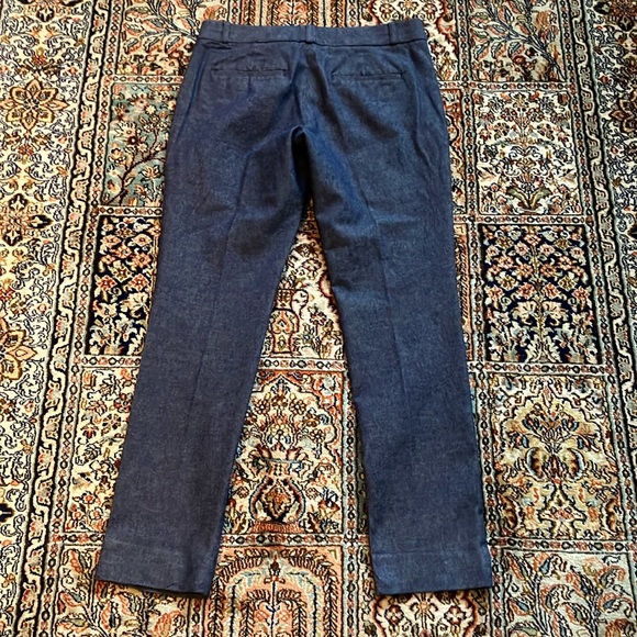 Banana Sloan pants in navy and white cotton blend. - Picture 7 of 13